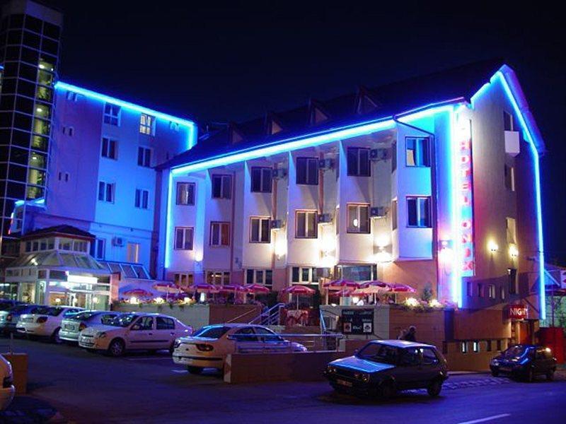 Hotel Onix Kluż-Napoka Zewnętrze zdjęcie