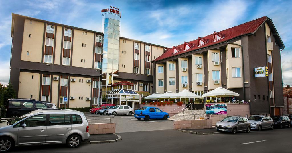 Hotel Onix Kluż-Napoka Zewnętrze zdjęcie