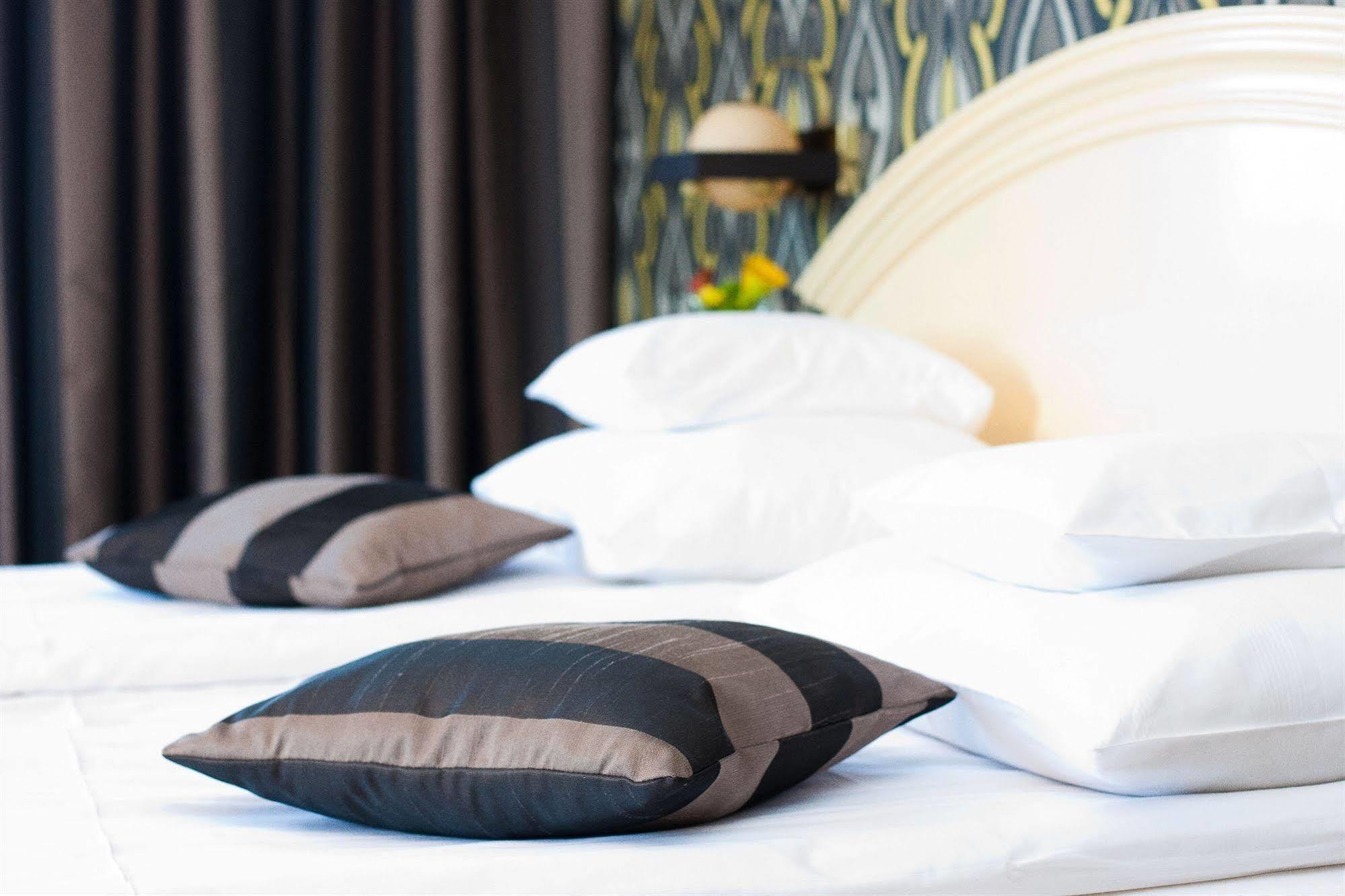 Hotel Onix Kluż-Napoka Zewnętrze zdjęcie