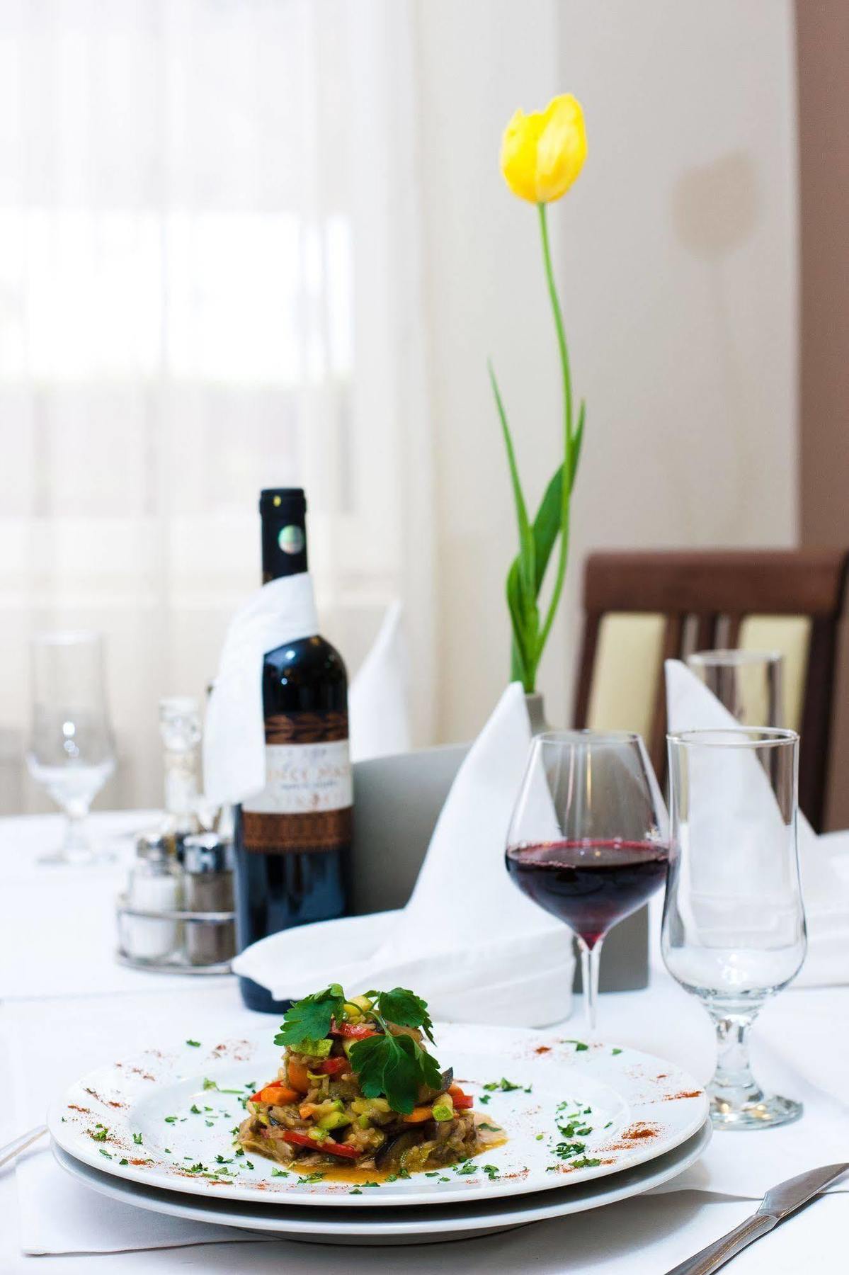 Hotel Onix Kluż-Napoka Zewnętrze zdjęcie