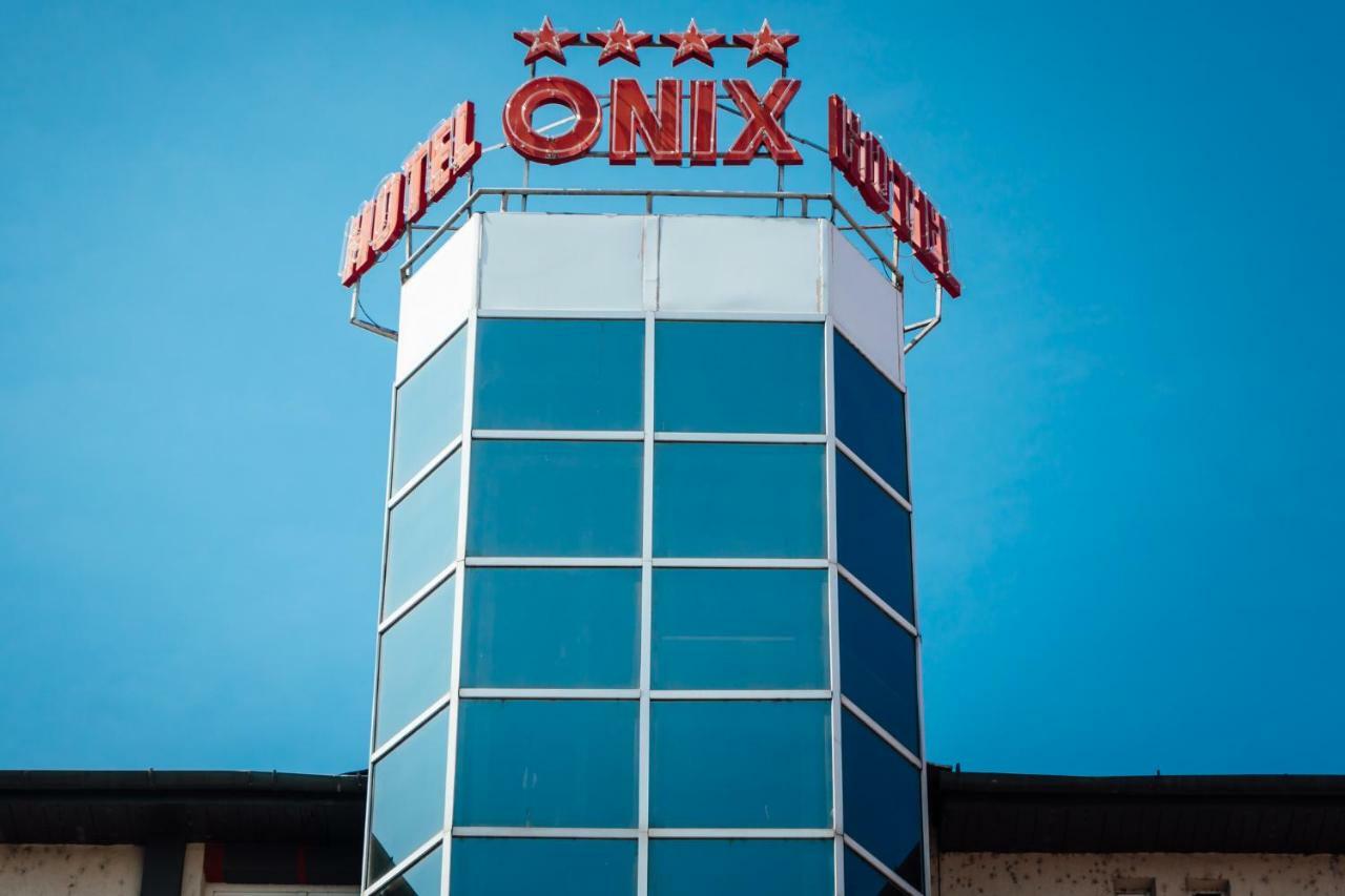 Hotel Onix Kluż-Napoka Zewnętrze zdjęcie